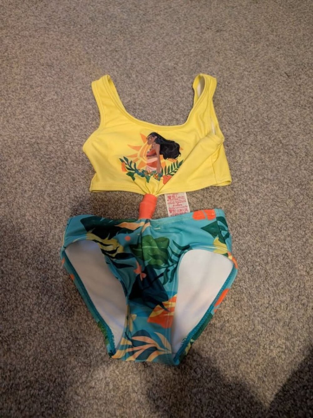 Disney store Moana swimsuit size 4